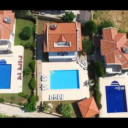 Gold #9 Villa